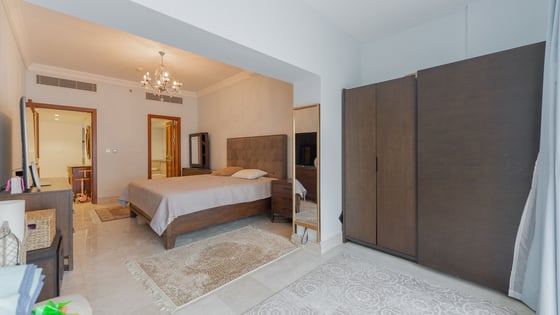 Furnished townhouse at Palm Jumeirah with big layout, picture 15
