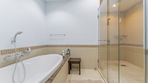 Furnished townhouse at Palm Jumeirah with big layout, picture 25