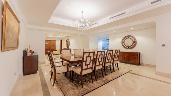 Furnished townhouse at Palm Jumeirah with big layout, picture 7