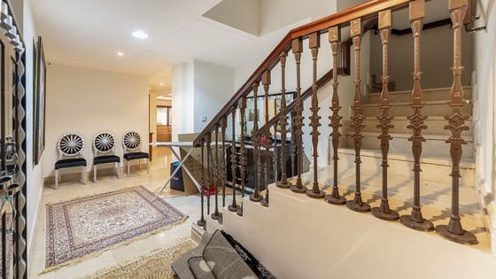 Furnished townhouse at Palm Jumeirah with big layout, picture 19