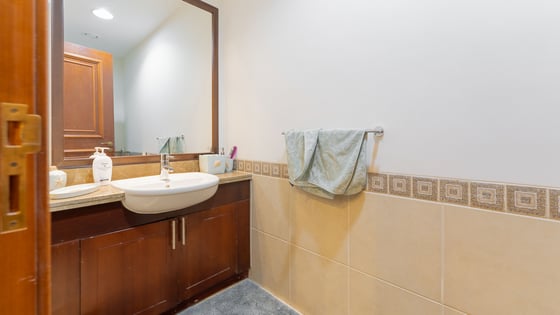 Furnished townhouse at Palm Jumeirah with big layout, picture 23