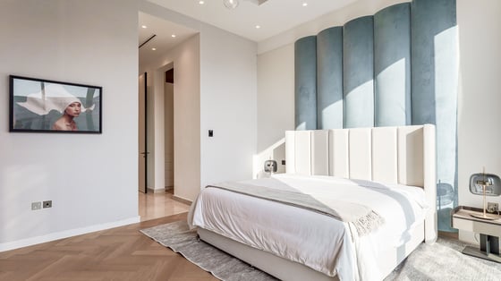 Mansion villa in Dubai Hills with luxurious amenities, picture 14