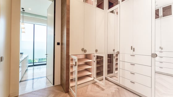 Mansion villa in Dubai Hills with luxurious amenities, picture 19