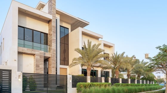 Mansion villa in Dubai Hills with luxurious amenities, picture 46