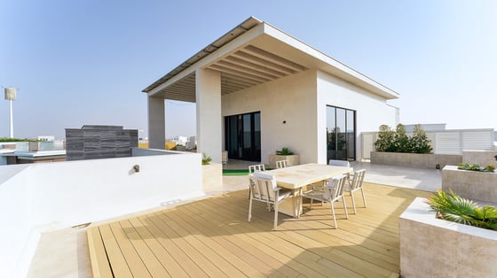 Mansion villa in Dubai Hills with luxurious amenities, picture 37