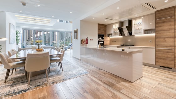 Extraordinary duplex in Dubai Marina with two terraces, picture 7
