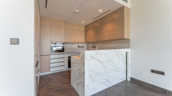 Spacious apartment in Zaabeel with Dubai Frame view, picture 7