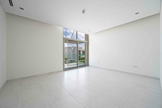 Investor Deal | Contemporary on the Lagoon Villa, picture 13
