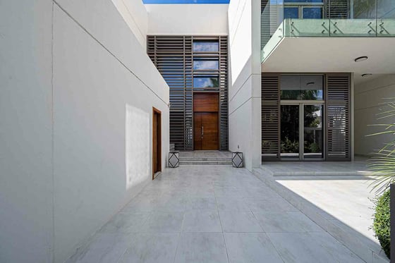 Investor Deal | Contemporary on the Lagoon Villa, picture 26