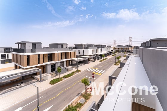 Modern villa in Arabian Ranches with amazing amenities, picture 30