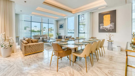 Elegant villa in Palm Jumeirah with direct beach access, picture 3