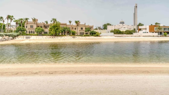 Elegant villa in Palm Jumeirah with direct beach access, picture 24