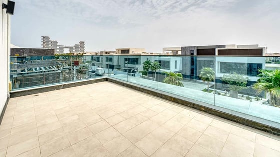 Elegant villa in Palm Jumeirah with direct beach access, picture 22