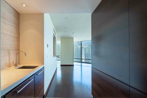 Mid Floor | Vacant | Big Layout, picture 8