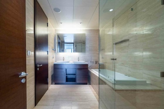 Mid Floor | Vacant | Big Layout, picture 14