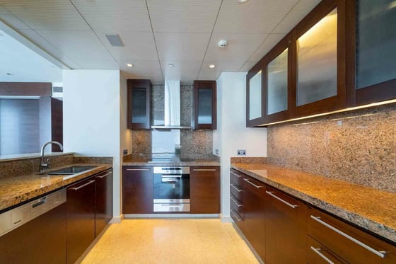 Mid Floor | Vacant | Big Layout, picture 7