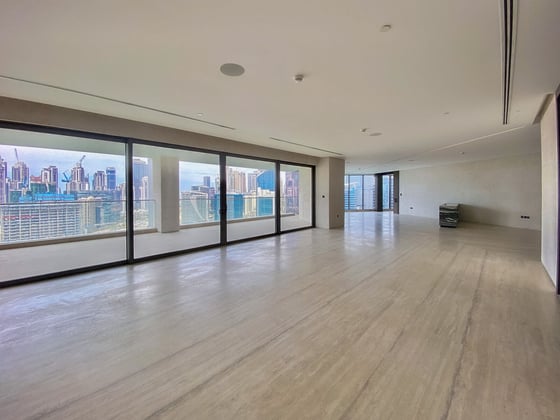 Sky-High Mansion – Full-Floor with Amazing Views, picture 5