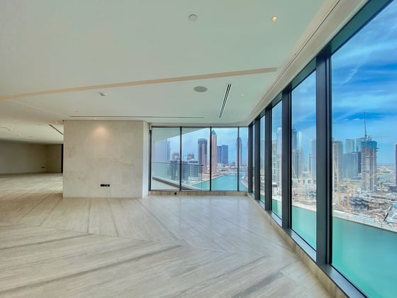 Sky-High Mansion – Full-Floor with Amazing Views, picture 2