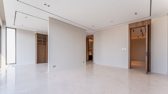 Upgraded villa in Jumeirah Park with spacious layout, picture 18