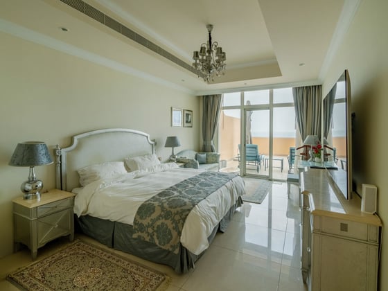 Palm Jumeirah Apartment with Stunning Sea Views, picture 14