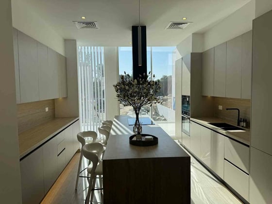 Exclusive | Prime Location | Handover Soon, picture 2