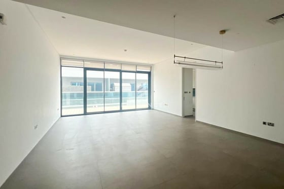 Big Layout | High Floor | Tenanted, picture 1