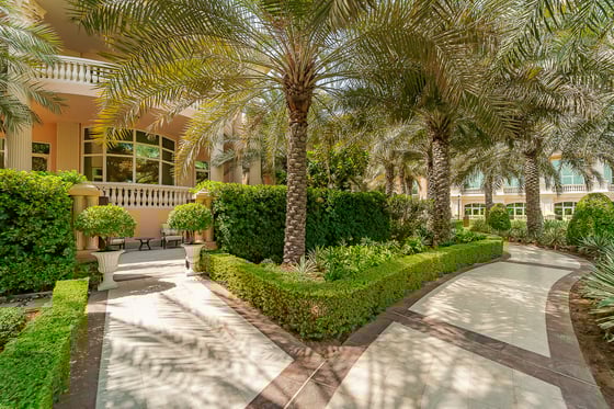 Luxurious Villa | Raffles The Palm | Beach Front, picture 9