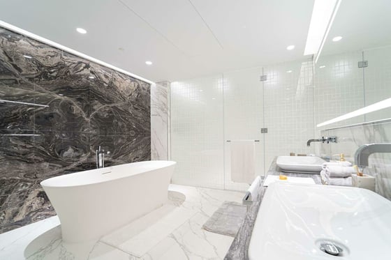 Fully Furnished | Designer Apartment | Iconic View, picture 15