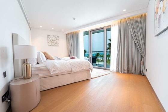 Fully Furnished | Designer Apartment | Iconic View, picture 14
