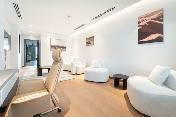 Fully Furnished | Designer Apartment | Iconic View, picture 17
