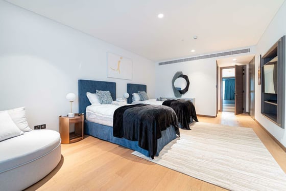 Fully Furnished | Designer Apartment | Iconic View, picture 18