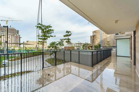 Exclusive | Pool View | Terrace Apartment, picture 14