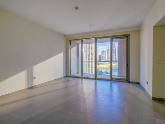 Stunning 3-BR Apartment | Burj View | Chiller free, picture 2