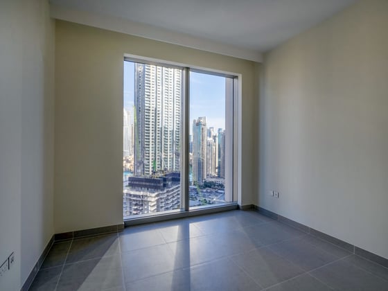 Stunning 3-BR Apartment | Burj View | Chiller free, picture 7