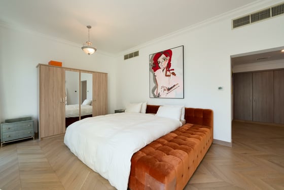 Corner Plot | Private Pool | Partly Renovated, picture 11