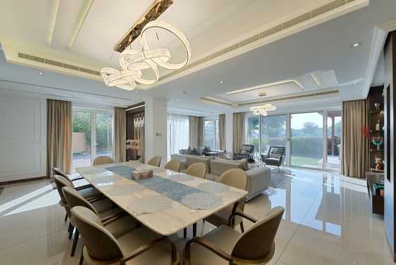 Prestigious 5 BR Villa with Golf Course View, picture 7