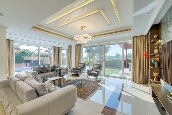 Prestigious 5 BR Villa with Golf Course View, picture 8