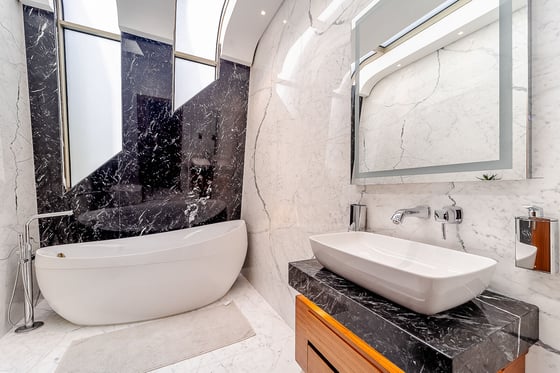 Custom Built Villa | Ample Space | Billionaire Row, picture 42