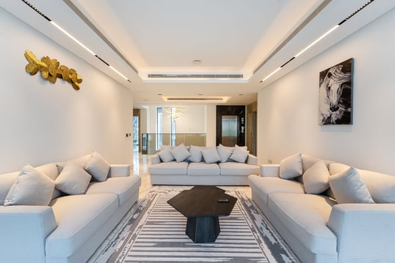 Direct Beach Access | Luxurious | Scenic Location, picture 20