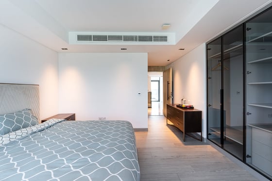 Direct Beach Access | Luxurious | Scenic Location, picture 36