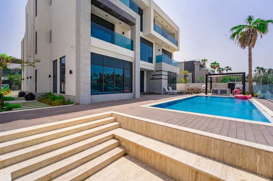 Direct Beach Access | Luxurious | Scenic Location, picture 63