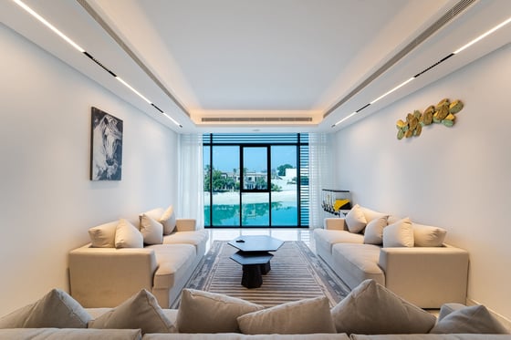 Direct Beach Access | Luxurious | Scenic Location, picture 14