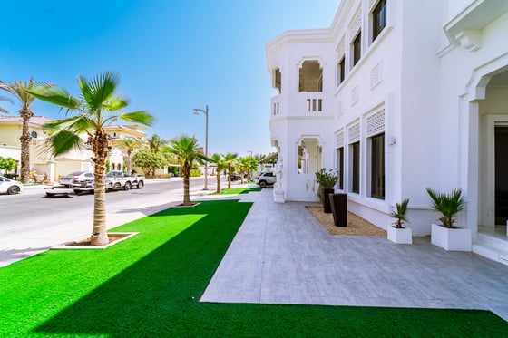 Huge Lavish Villa | Billionaire Row | High End, picture 62