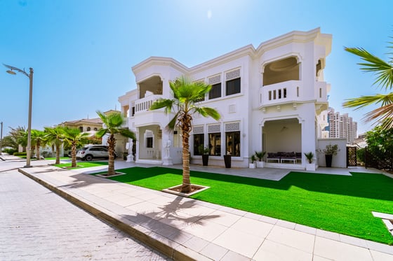 Huge Lavish Villa | Billionaire Row | High End, picture 2