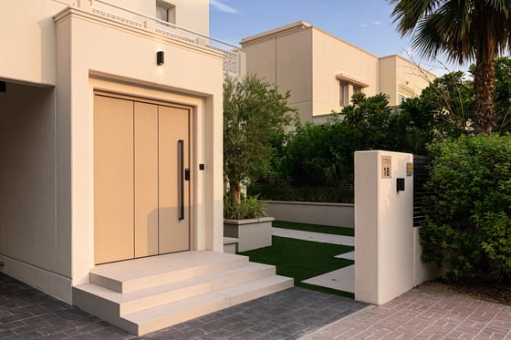 Extended | Beautifully Renovated | Furnished, picture 12