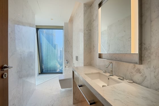 4BR Full Floor Penthouse | Burj and Fountain Views, picture 20