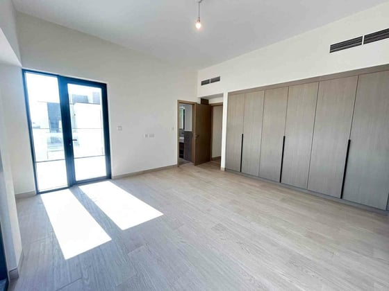 Best Priced | Close to Park | Type B | Brand New, picture 9