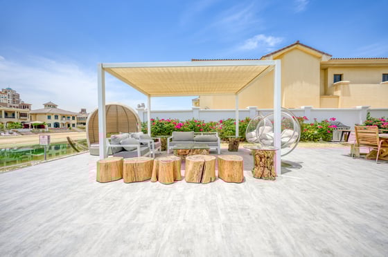 Luxurious renovated 6 Bedrooms Signature Villa, picture 14