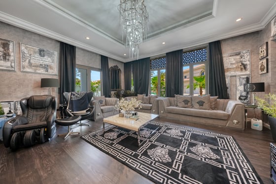Luxurious renovated 6 Bedrooms Signature Villa, picture 23