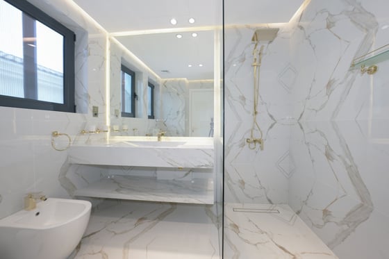 Modern 5 Bed Villa on Palm Jumeirah Dubai, picture 24